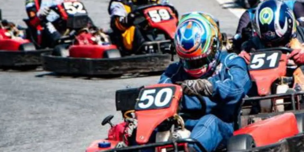 Kart 🏁🏎️🏎️🏎️